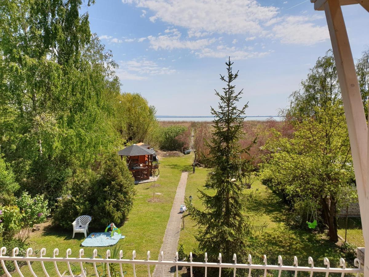 Villa Nadliget Vendeghaz Ábrahámhegy Exterior foto